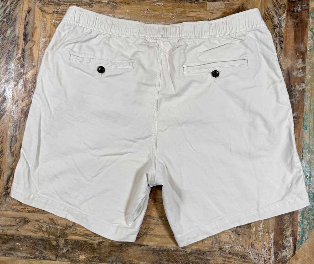 Peter Millar Crown Weekend Shorts Large 100308 in Stone golf beach preppy - Picture 2 of 10